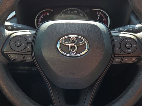 Certified 2023 Toyota RAV4 XLE image 36