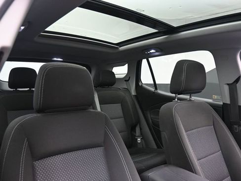 Used 2023 GMC Terrain SLE w/ Driver Convenience Package image 29