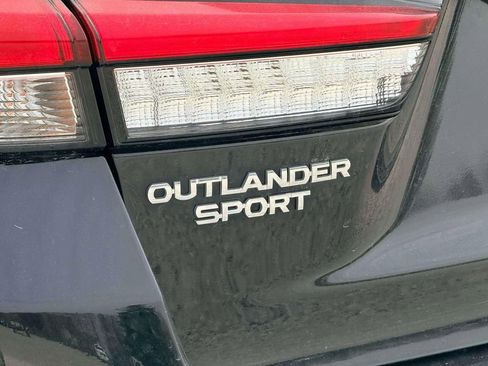 Used 2020 Mitsubishi Outlander Sport SE FWD image 10