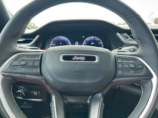 Certified 2024 Jeep Grand Cherokee L Limited RWD image 23