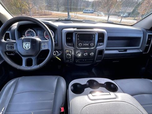 Used 2017 RAM 1500 Tradesman image 14