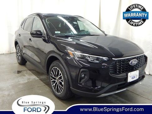 New 2025 Ford Escape SE w/ PHEV Premium Package image 1