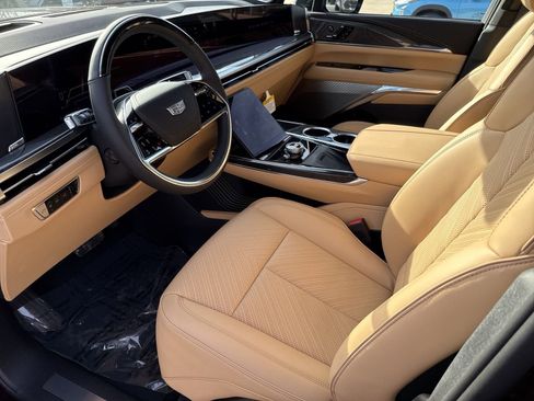 New 2025 Cadillac Escalade IQ Luxury 2 image 19