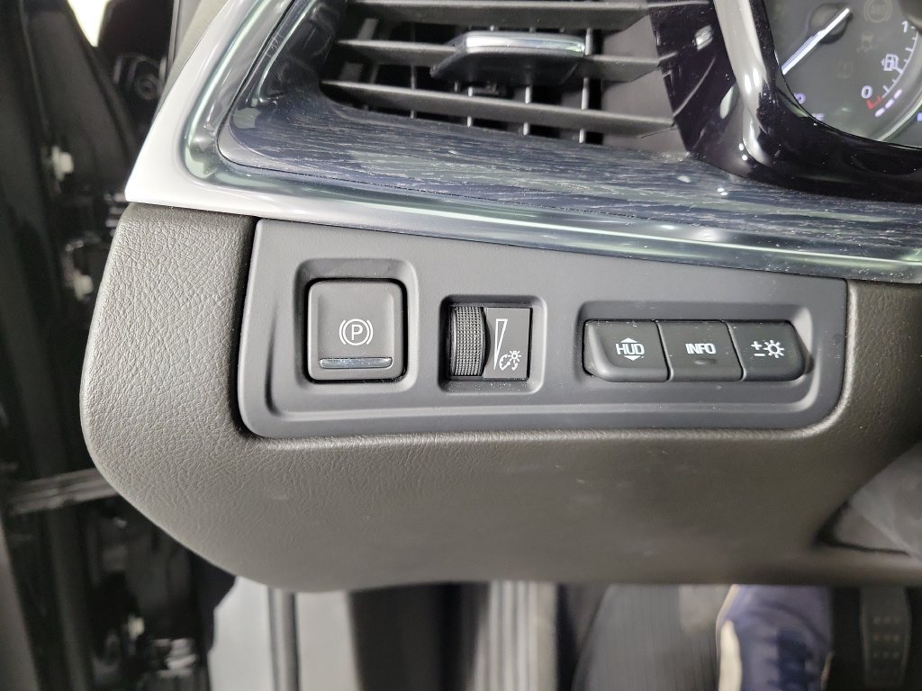 Used 2023 Cadillac XT5 Premium Luxury w/ Technology Package FWD image 33