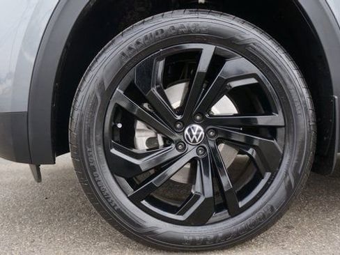 Certified 2023 Volkswagen Atlas SE w/ Panoramic Sunroof Package image 80