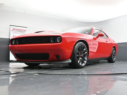 Used 2021 Dodge Challenger R/T Scat Pack w/ Plus Package image 35