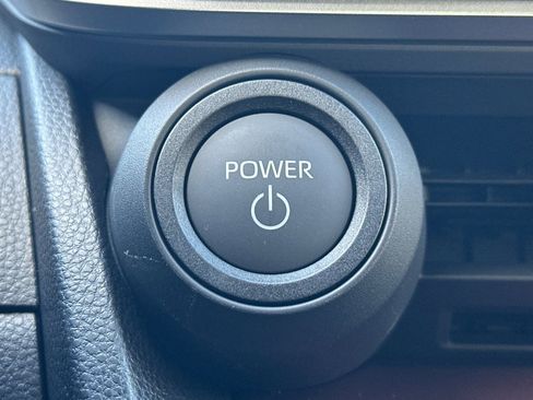 New 2026 Toyota Prius Plug-In Hybrid FWD image 24