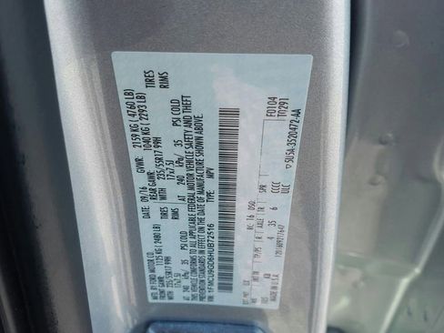 Used 2017 Ford Escape SE AWD/4WD image 18