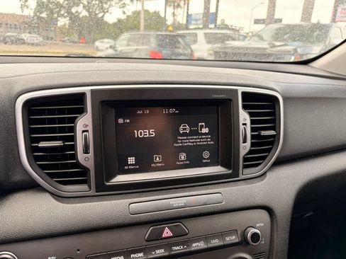 Used 2017 Kia Sportage EX AWD/4WD image 30