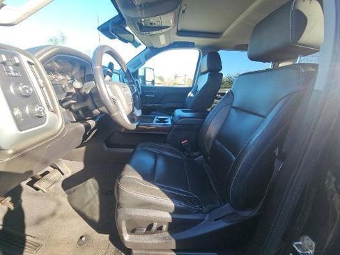 Used 2019 GMC Sierra 2500 SLT w/ Duramax Plus Package image 12