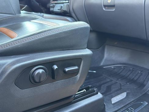 Used 2019 GMC Sierra 1500 AT4 w/ AT4 Premium Package image 24