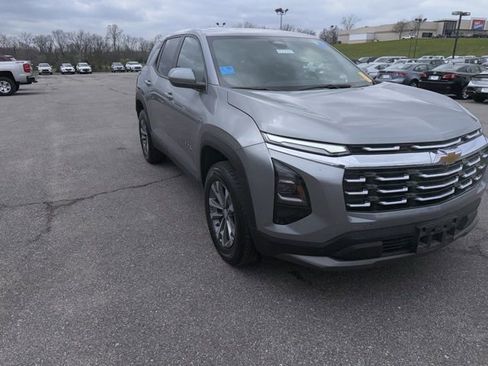 Used 2025 Chevrolet Equinox LT image 5