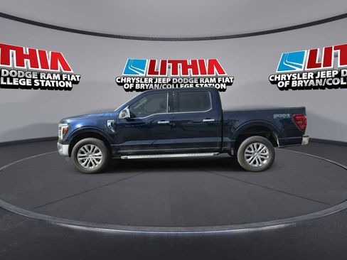 Used 2024 Ford F150 Lariat w/ FX4 Off-Road Package image 5