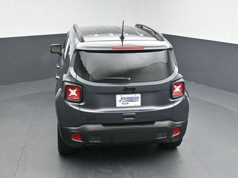 Used 2022 Jeep Renegade Altitude AWD/4WD image 24