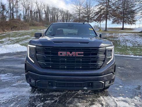 Certified 2023 GMC Sierra 1500 Elevation image 8