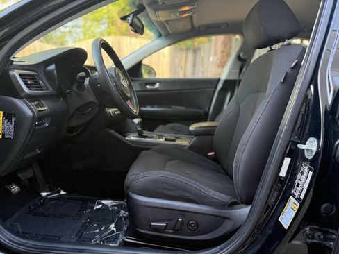 Used 2016 Kia Optima LX w/ LX Convenience Package FWD image 10