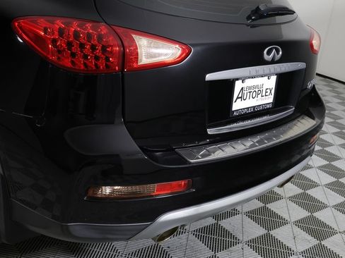 Used 2017 INFINITI QX50 AWD w/ Premium Package image 42