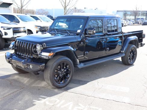 Used 2022 Jeep Gladiator Overland image 5