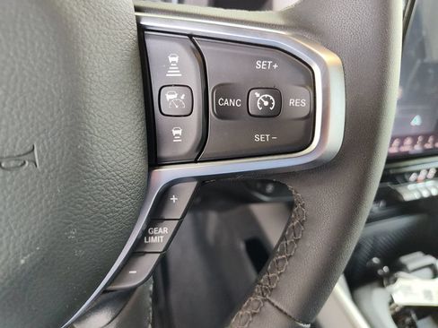 Used 2026 RAM 1500 Big Horn AWD/4WD image 26