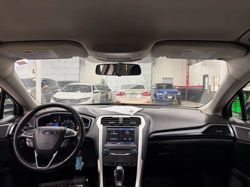 Used 2013 Ford Fusion SE image 41