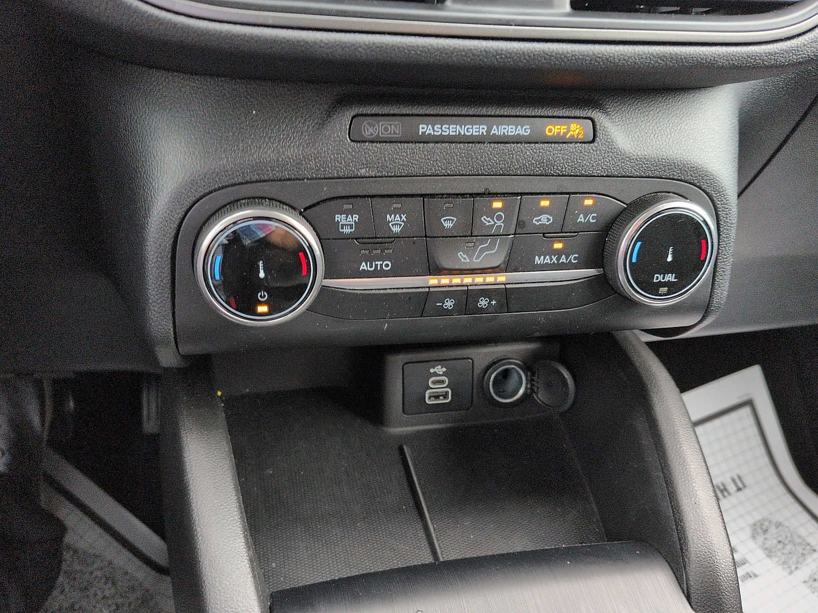 Used 2025 Ford Escape Active AWD/4WD image 20