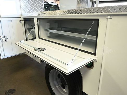 New 2026 Ford F600 2WD Regular Cab Super Duty w/ XL Chrome Package image 21