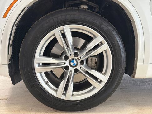 Used 2018 BMW X5 xDrive40e image 13