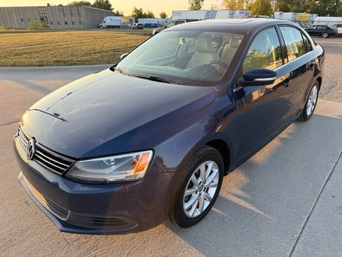 Used 2014 Volkswagen Jetta SE image 1