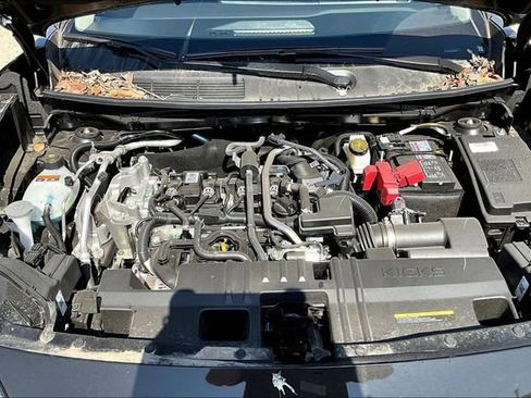 New 2026 Nissan Kicks SR w/ Cold Weather Package image 12