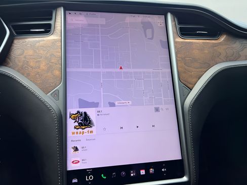 Used 2020 Tesla Model S Long Range AWD/4WD image 45