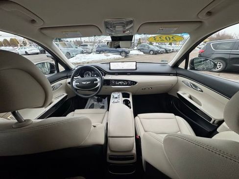 Used 2023 Genesis GV70 2.5T image 45
