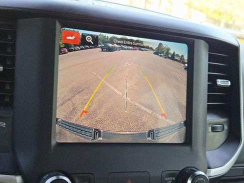 Used 2022 RAM 1500 Big Horn AWD/4WD image 27