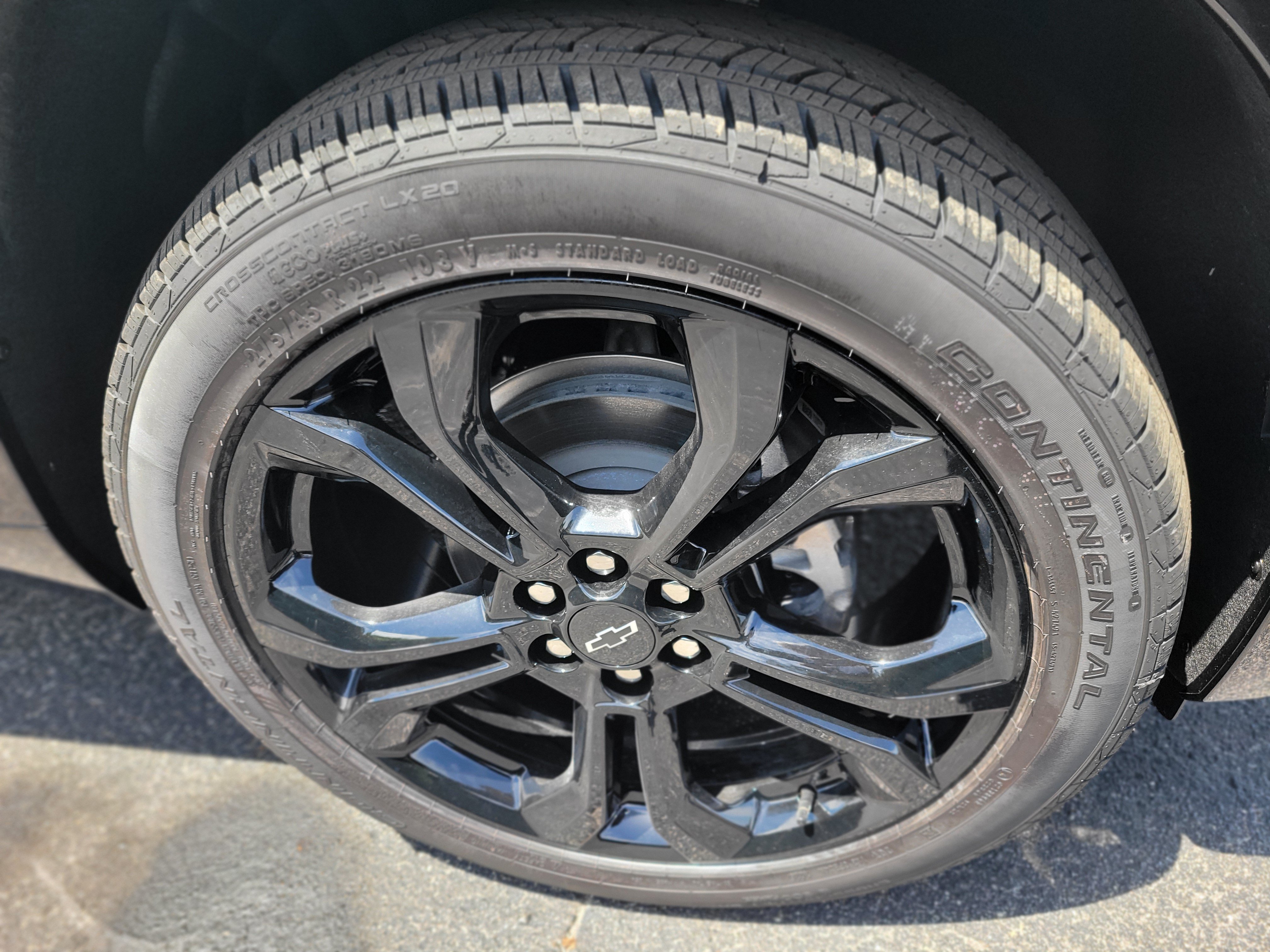 New 2027 Chevrolet Traverse RS FWD image 40