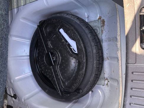 Used 2019 Ford Fiesta S FWD image 21
