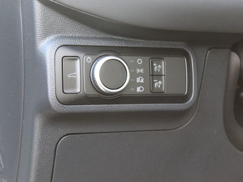 New 2026 Ford Explorer Active AWD/4WD image 22