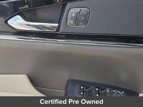 Used 2022 Lincoln Nautilus FWD image 22