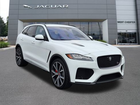 Used 2020 Jaguar F-PACE SVR image 2