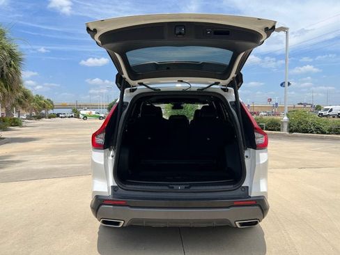 Certified 2025 Honda CR-V Sport-L image 4