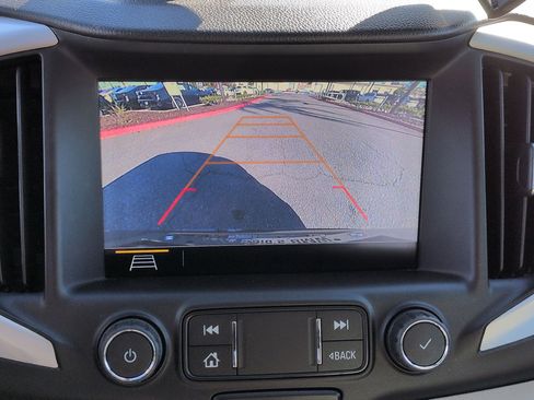 Used 2019 GMC Terrain SLT w/ Preferred Package image 25