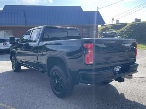 Used 2024 Chevrolet Silverado 2500 High Country w/ High Country Premium Package AWD/4WD image 7