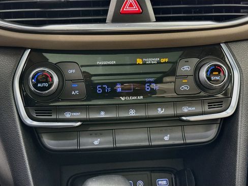 Used 2020 Hyundai Santa Fe SEL w/ Cargo Package FWD image 17