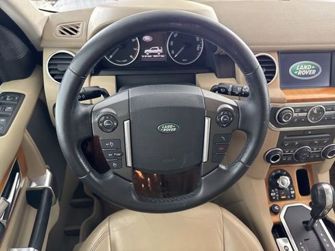 Used 2011 Land Rover LR4 HSE LUX AWD/4WD image 25
