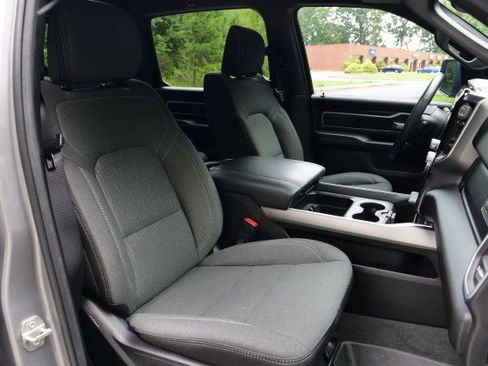 Used 2023 RAM 1500 Big Horn AWD/4WD image 29
