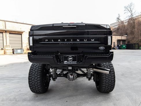 Used 2022 Ford F350 Platinum image 16