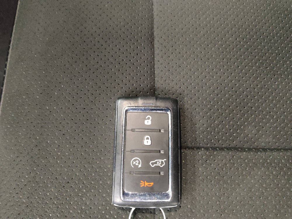 Used 2023 Jeep Grand Cherokee Altitude AWD/4WD image 32
