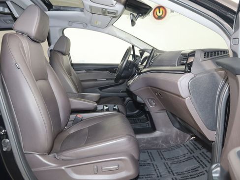 Used 2019 Honda Odyssey Elite image 13