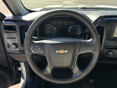 Used 2017 Chevrolet Silverado 1500 Custom w/ Custom Convenience Package image 22