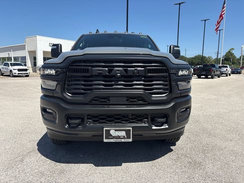 New 2026 RAM 2500 Tradesman AWD/4WD image 9