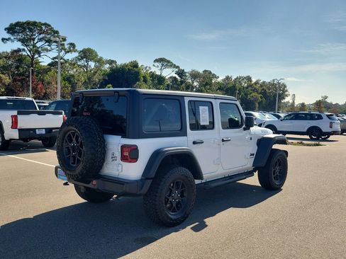 Used 2024 Jeep Wrangler Willys image 4