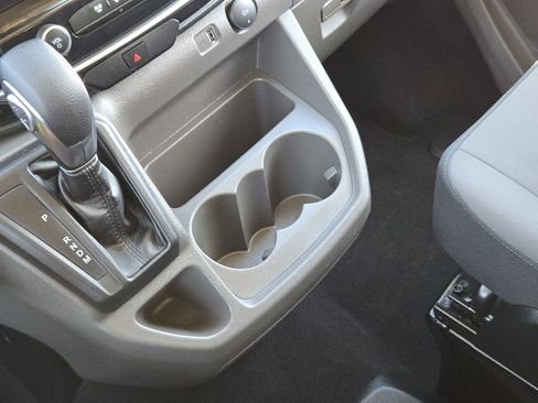 Used 2025 Ford Transit 350 XLT image 20